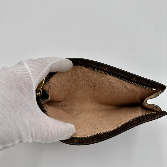 Louis Vuitton Monogram Pochette - Picture 4 of 4